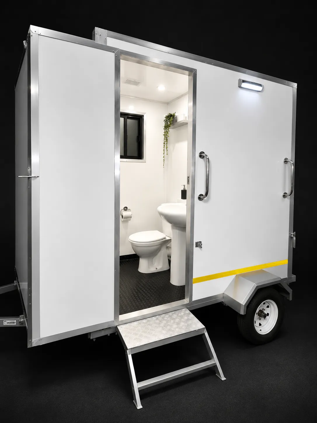 VIP Mobile Toilet